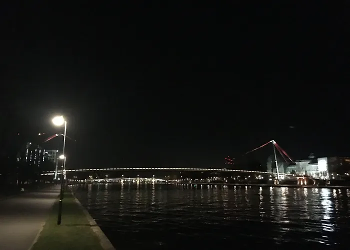 Knm Ms Switzerland Ii - Frankfurt ホテル 3*