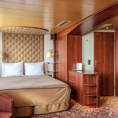 فندق Knm Ms Switzerland Ii - Frankfurt 3*