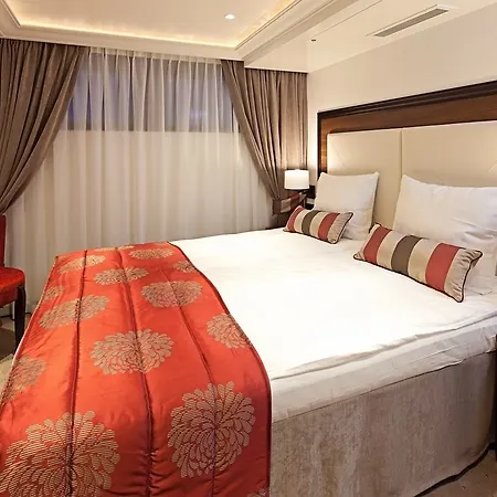 Knm Ms Switzerland Ii - Frankfurt فندق فرانكفورت