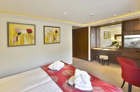 Knm Ms Switzerland Ii - Frankfurt 3* فرانكفورت