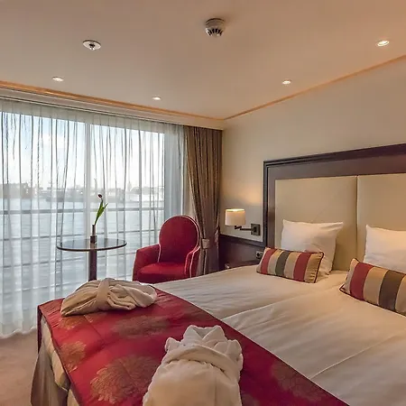 Knm Ms Switzerland Ii - Frankfurt 3*