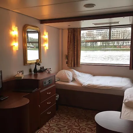 ホテル Knm Ms Switzerland Ii - Frankfurt