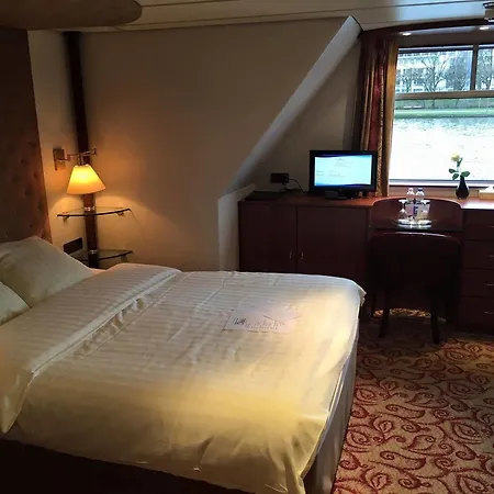 Knm Ms Switzerland Ii - Frankfurt 3* フランクフルト